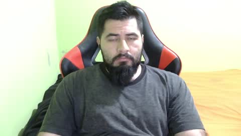 Snapshot of daviddelz chatting on 12-16-24, 04:45 David online show from 12-16-24, 04:45