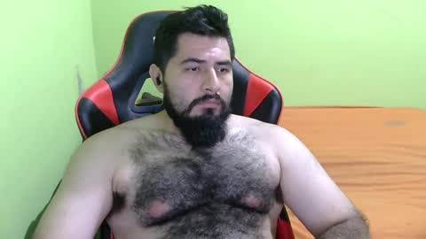 Snapshot of daviddelz chatting on 12-29-24, 08:33 David online show from 12-29-24, 08:33