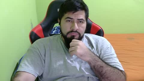 Snapshot of daviddelz chatting on 01-19-25, 07:25 David online show from 01-19-25, 07:25