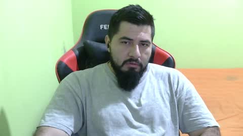 Snapshot of daviddelz chatting on 01-26-25, 06:59 David online show from 01-26-25, 06:59