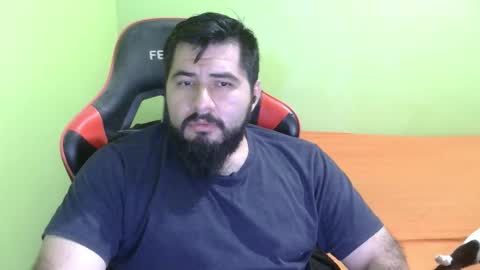 Snapshot of daviddelz chatting on 11-01-25, 07:21 David online show from 11-01-25, 07:21