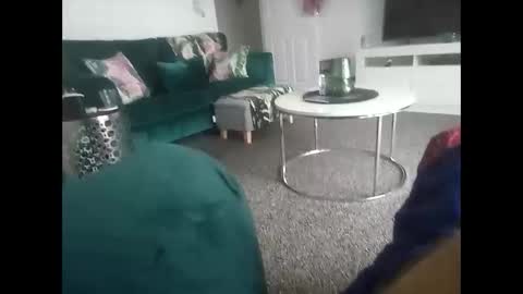 davidf75 online show from 10-03-25, 08:11