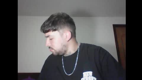 Snapshot of davidrios__ chatting on 03-12-26, 04:18 David online show from 03-12-26, 04:18