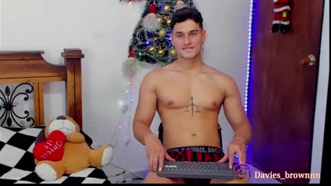 Snapshot of davies_brown chatting on 12-11-24, 11:21 Davies brown    schedule 12pm to 5pm col time online show from 12-11-24, 11:21