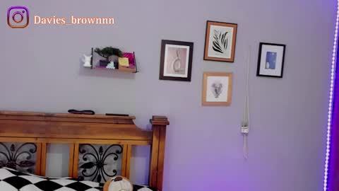 Snapshot of davies_brown chatting on 02-20-25, 12:30 Davies brown    schedule 12pm to 5pm col time online show from 02-20-25, 12:30