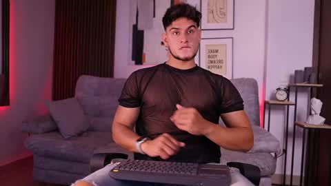 Snapshot of davies_brown chatting on 09-26-25, 08:46 Davies brown    schedule 12pm to 5pm col time online show from 09-26-25, 08:46