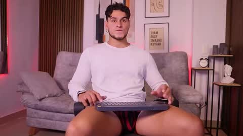 Snapshot of davies_brown chatting on 10-02-25, 09:11 Davies brown    schedule 12pm to 5pm col time online show from 10-02-25, 09:11