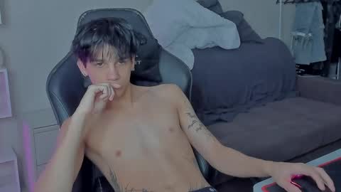 davis online show from 12-04-24, 10:46