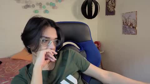 davoxer online show from 12-14-25, 03:45