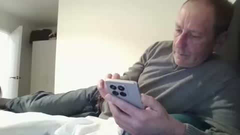 Snapshot of davyboi15 chatting on 04-10-26, 08:13 davyboi15 online show from 04-10-26, 08:13