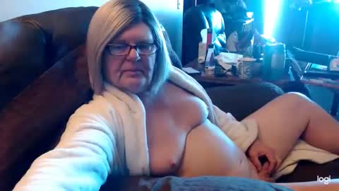 dawndoesall online show from 12-07-24, 06:15