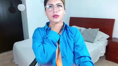 Snapshot of dayana_sub_ chatting on 02-09-25, 09:37 dayana online show from 02-09-25, 09:37