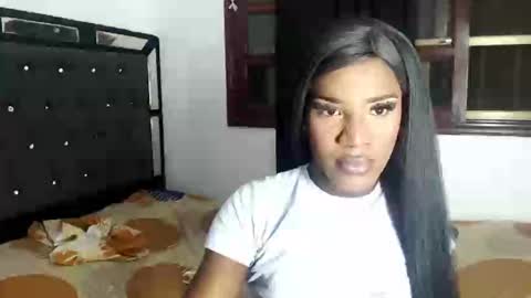 dayanisxxx online show from 04-17-26, 01:19