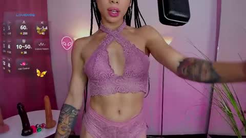 I am Dayanna  tecca online show from 03-05-25, 10:54