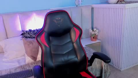 dayanne7 online show from 02-08-25, 02:05