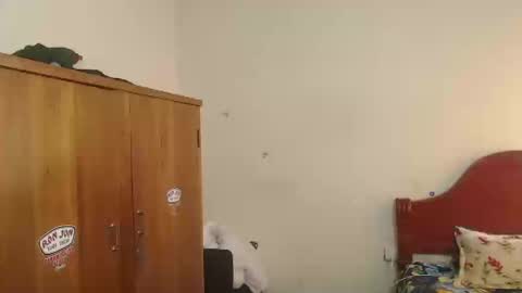 Dylon online show from 09-16-25, 06:53