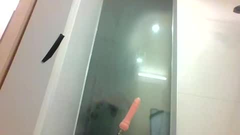 Snapshot of daymarez1 chatting on 09-27-25, 08:41 daymarez1 online show from 09-27-25, 08:41