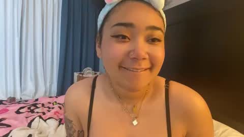 dayqueen1 online show from 02-08-25, 08:20