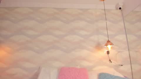 DAYRA ANGELS online show from 11-29-25, 05:05