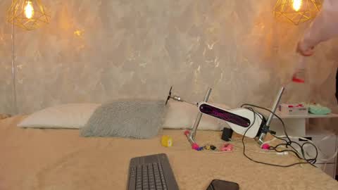 DAYRA ANGELS online show from 04-30-26, 05:30