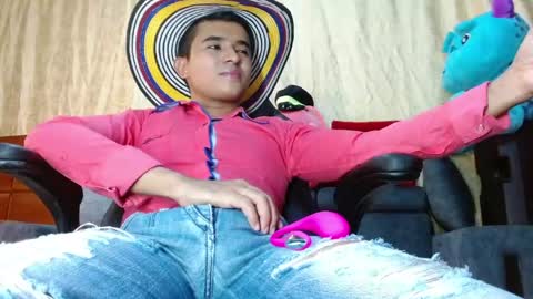 Snapshot of dayro_dduran chatting on 05-31-26, 07:37 dayro_dduran online show from 05-31-26, 07:37