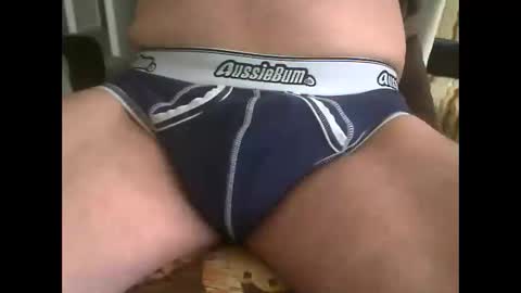 Snapshot of dazzle68 chatting on 05-08-26, 10:59 Dazzle68 online show from 05-08-26, 10:59