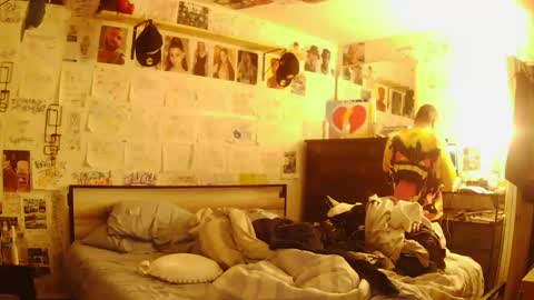 Snapshot of dbeamon92 chatting on 02-03-26, 10:53 dbeamon92 online show from 02-03-26, 10:53