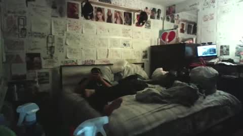 Snapshot of dbeamon92 chatting on 02-03-26, 10:59 dbeamon92 online show from 02-03-26, 10:59