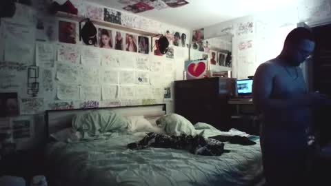 Snapshot of dbeamon92 chatting on 02-18-26, 12:28 dbeamon92 online show from 02-18-26, 12:28