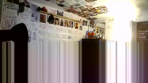 Snapshot of dbeamon92 chatting on 03-09-26, 02:15 dbeamon92 online show from 03-09-26, 02:15