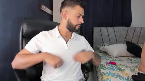 dcollins_ online show from 10-20-25, 03:51