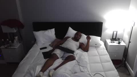 DCrush online show from 02-28-25, 11:03