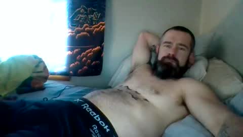 ddady22 online show from 12-18-24, 04:06