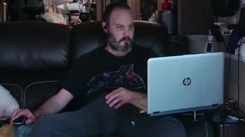 want girl to play with me online show from 01-12-25, 10:33