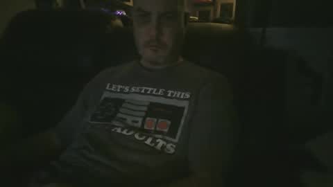 Snapshot of ddboobman chatting on 12-18-25, 08:20 want girl to play with me online show from 12-18-25, 08:20