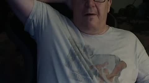 Snapshot of ddc444 chatting on 11-11-25, 12:21 DC online show from 11-11-25, 12:21