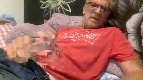 deanofflove221000 online show from 04-28-26, 12:20