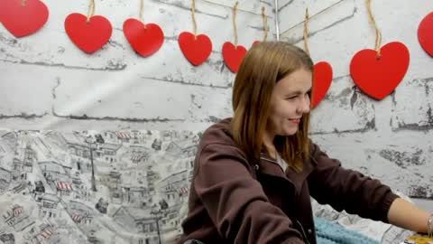 Holly online show from 05-15-26, 01:45