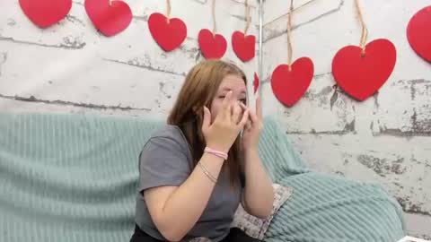 Holly online show from 07-18-26, 01:10