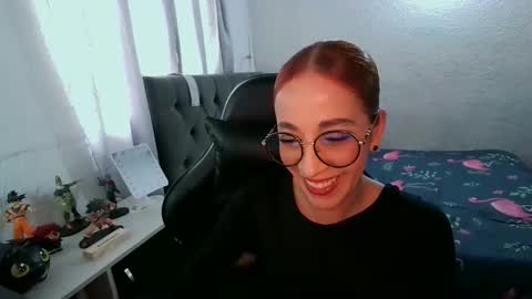 Snapshot of dear_juliet chatting on 10-10-25, 07:35 Juliet online show from 10-10-25, 07:35