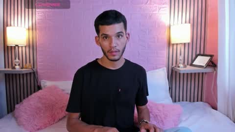 Snapshot of dear_lover1 chatting on 12-14-25, 08:46 dear_lover1 online show from 12-14-25, 08:46