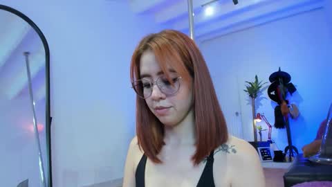Snapshot of dearmilu28 chatting on 10-02-25, 01:12 dearmilu28 online show from 10-02-25, 01:12