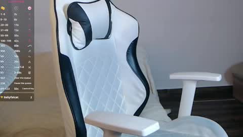 dearwy_ online show from 06-01-26, 07:04