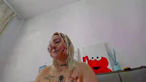 Debbie Mon Tue Fri Sun Sat GMT 3 1000am - 0400pm  online show from 02-14-25, 12:41