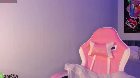 Jennifer online show from 12-17-25, 11:22