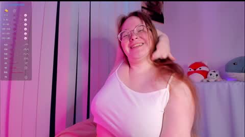 Snapshot of debbiewood chatting on 12-10-24, 05:28 DeboraDebbieDee online show from 12-10-24, 05:28