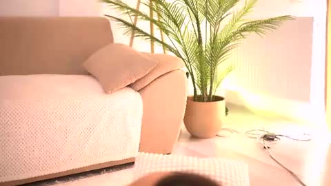 Snapshot of deborahlowe chatting on 07-09-26, 01:26 Tamara online show from 07-09-26, 01:26