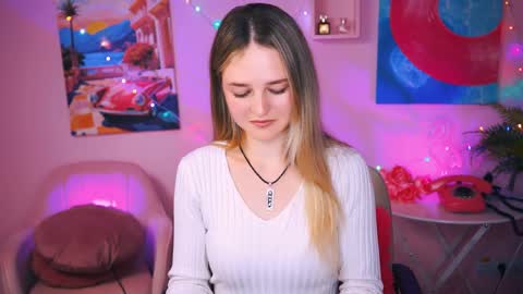 Snapshot of deboralarson chatting on 12-10-24, 06:54 Debora online show from 12-10-24, 06:54