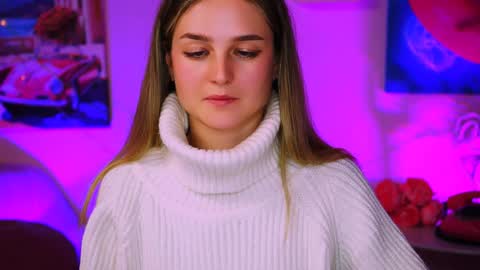 Snapshot of deboralarson chatting on 01-16-25, 07:20 Debora online show from 01-16-25, 07:20