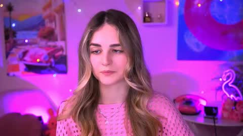 Snapshot of deboralarson chatting on 02-17-25, 07:53 Debora online show from 02-17-25, 07:53